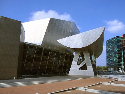 Restaurants near the Lowry Theatre